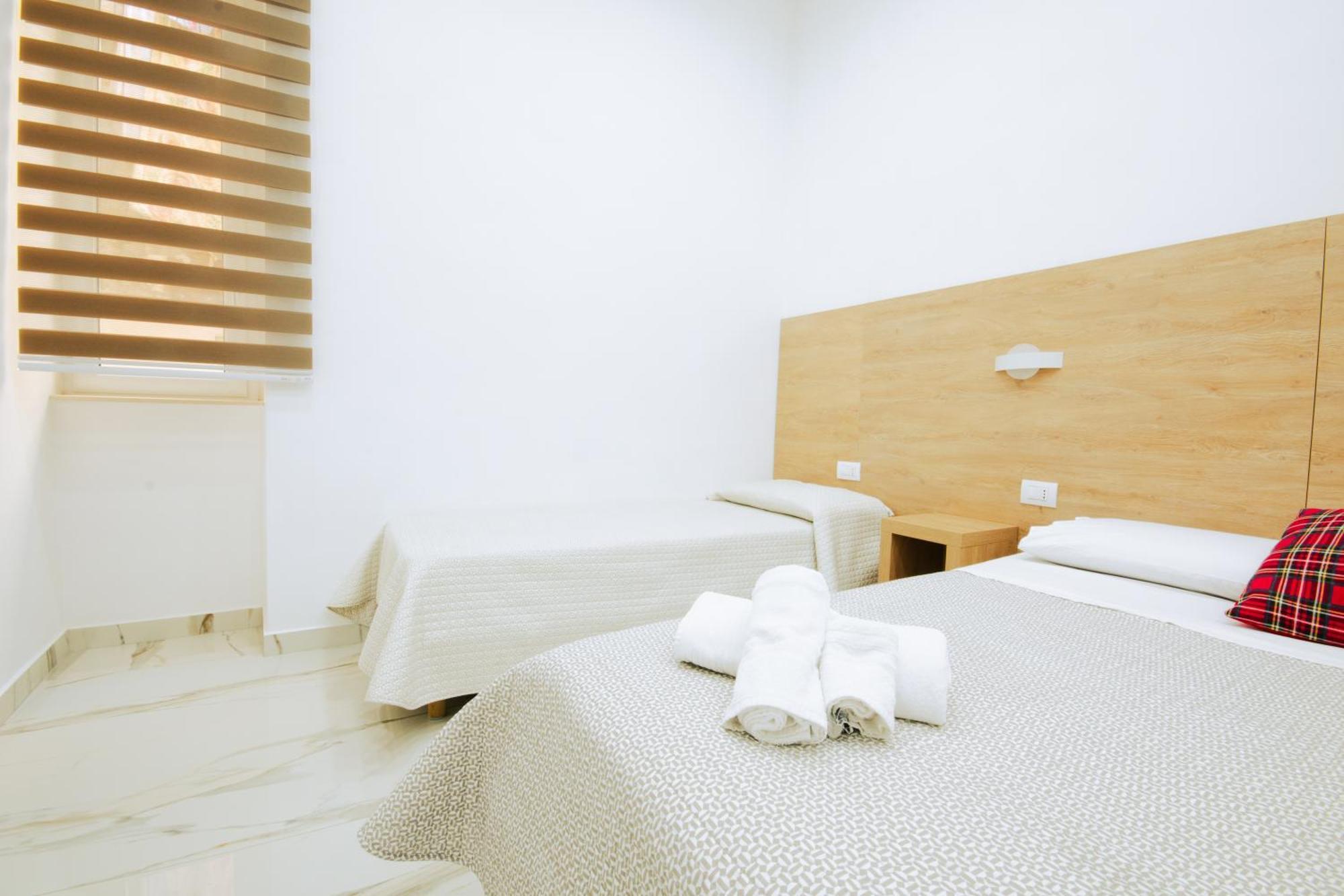 Light Guest house *