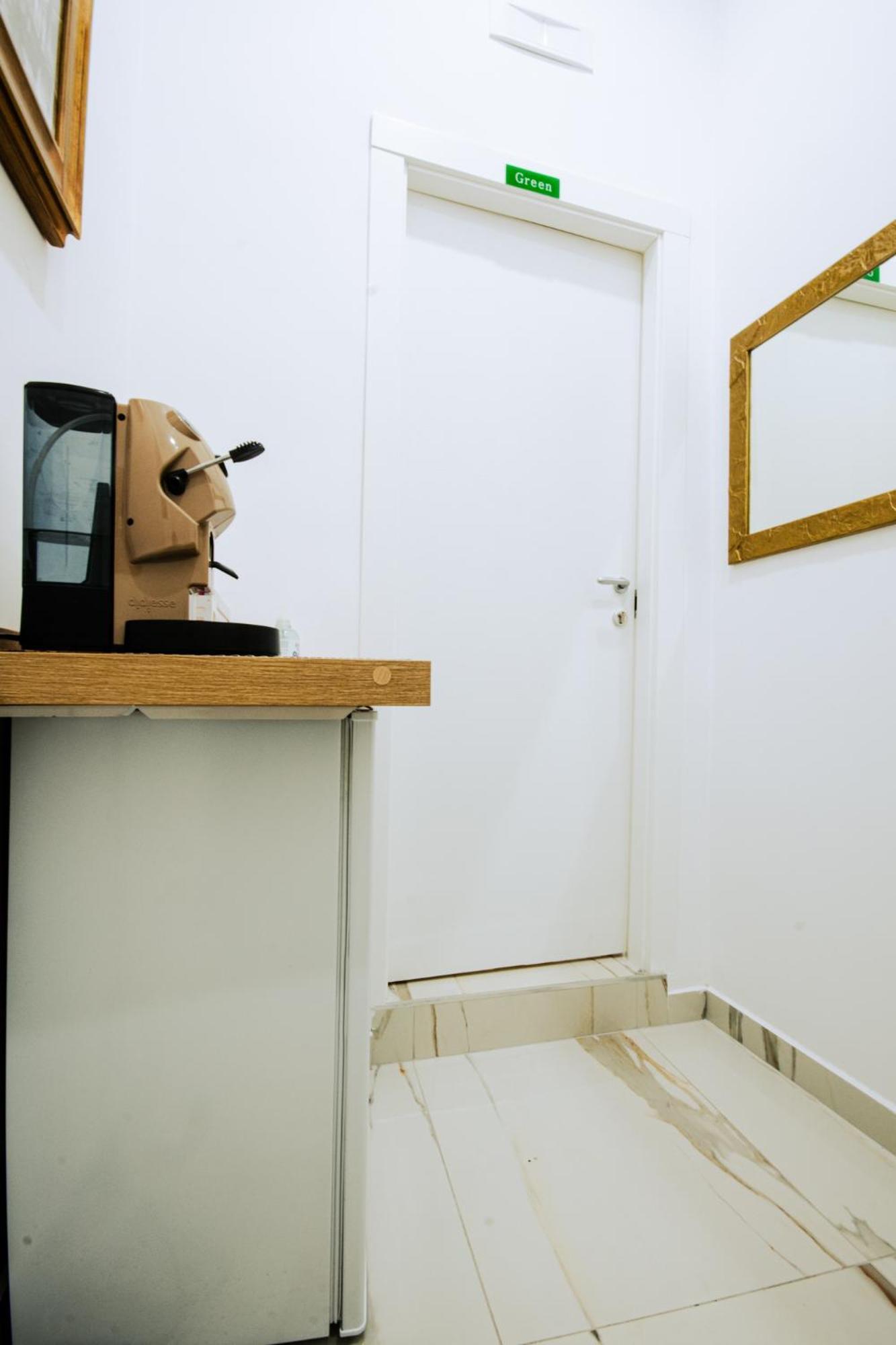 Light Guest house *